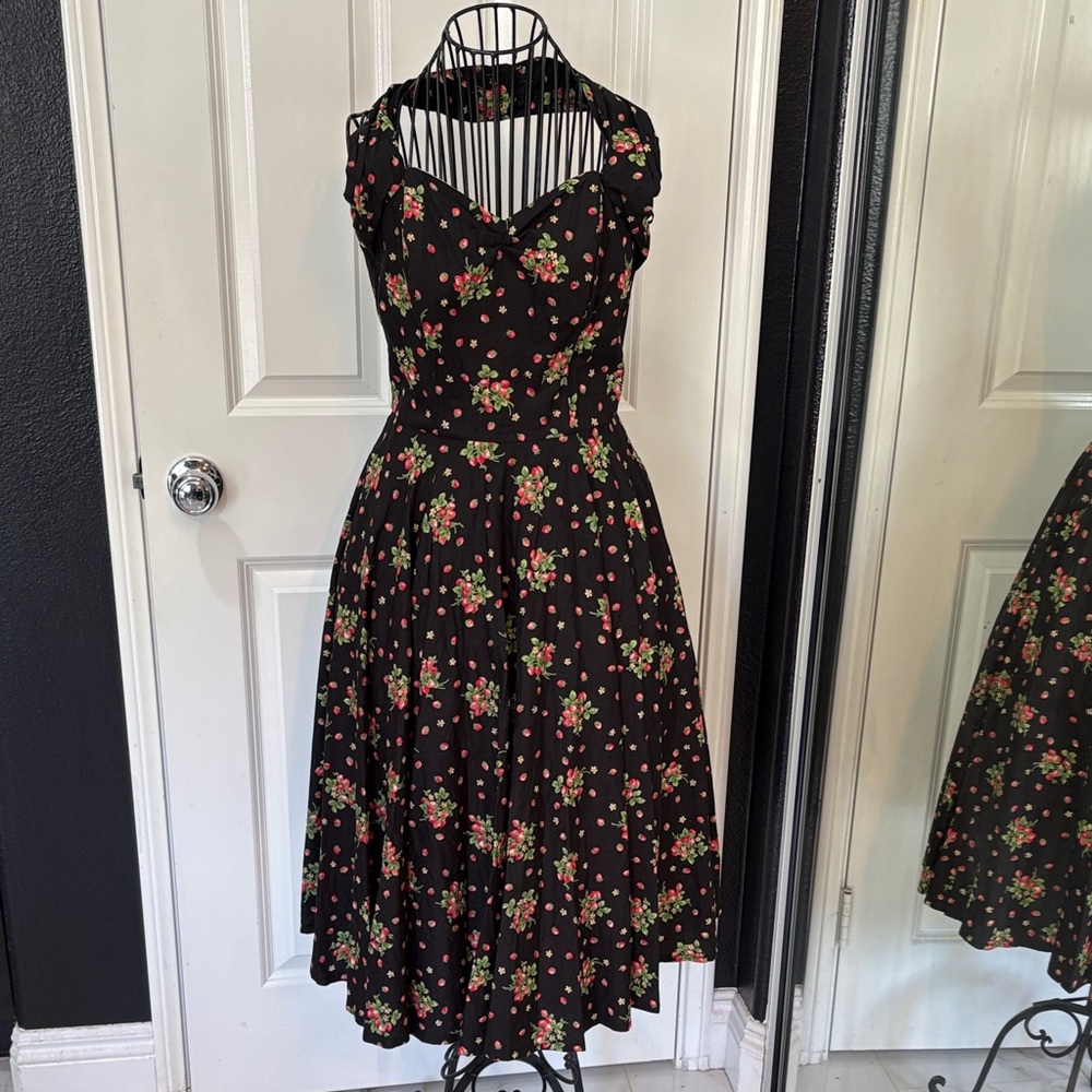 1950s Vivien Holloway Black Floral Midi halter swing rockabilly pinup Dress